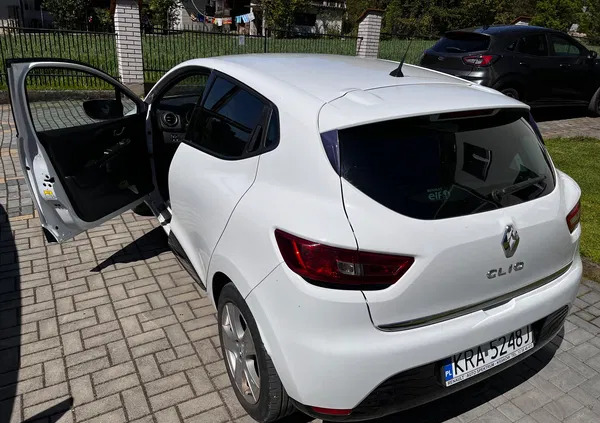 renault clio małopolskie Renault Clio cena 38800 przebieg: 68000, rok produkcji 2016 z Skawina